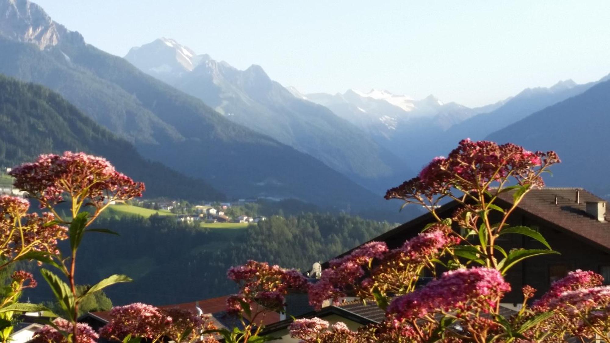 Ferienwohnungen Tiroler Alpenhof Innsbruck Zewnętrze zdjęcie