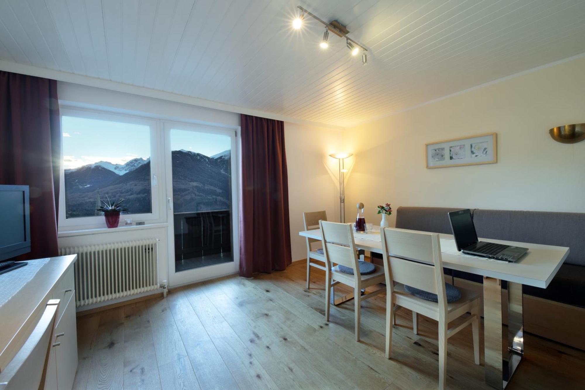 Ferienwohnungen Tiroler Alpenhof Innsbruck Zewnętrze zdjęcie