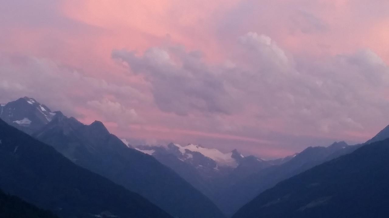 Ferienwohnungen Tiroler Alpenhof Innsbruck Zewnętrze zdjęcie